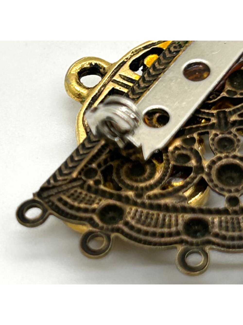 Vintage Steampunk Heart Brooch Clock Keys Car Charm Bronze Gold Tone Art Pin - Picture 9 of 10